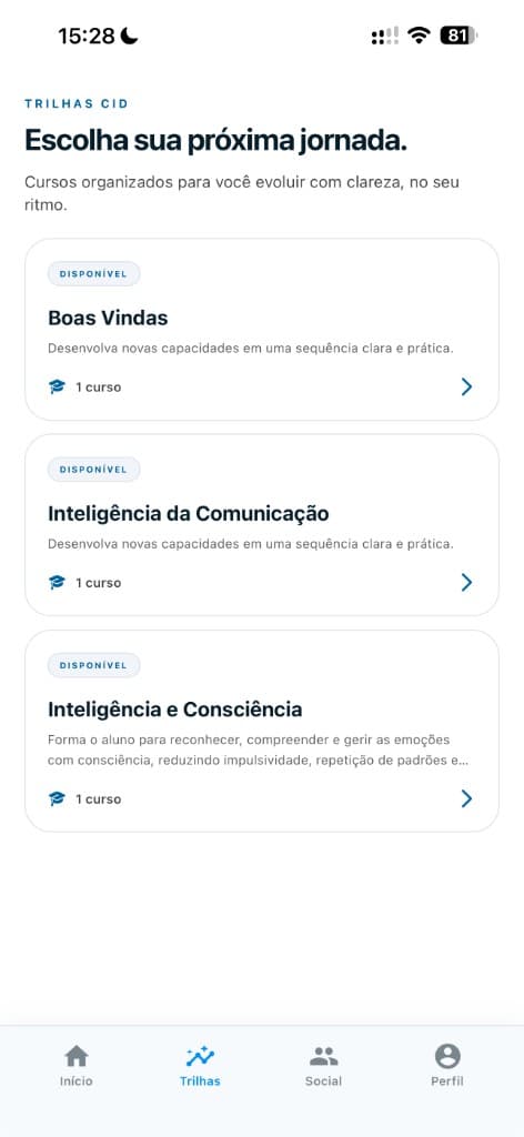 Tela de trilhas do aplicativo com jornadas disponíveis